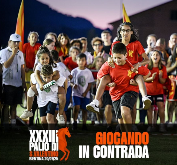 Giocando in Contrada - Locandina